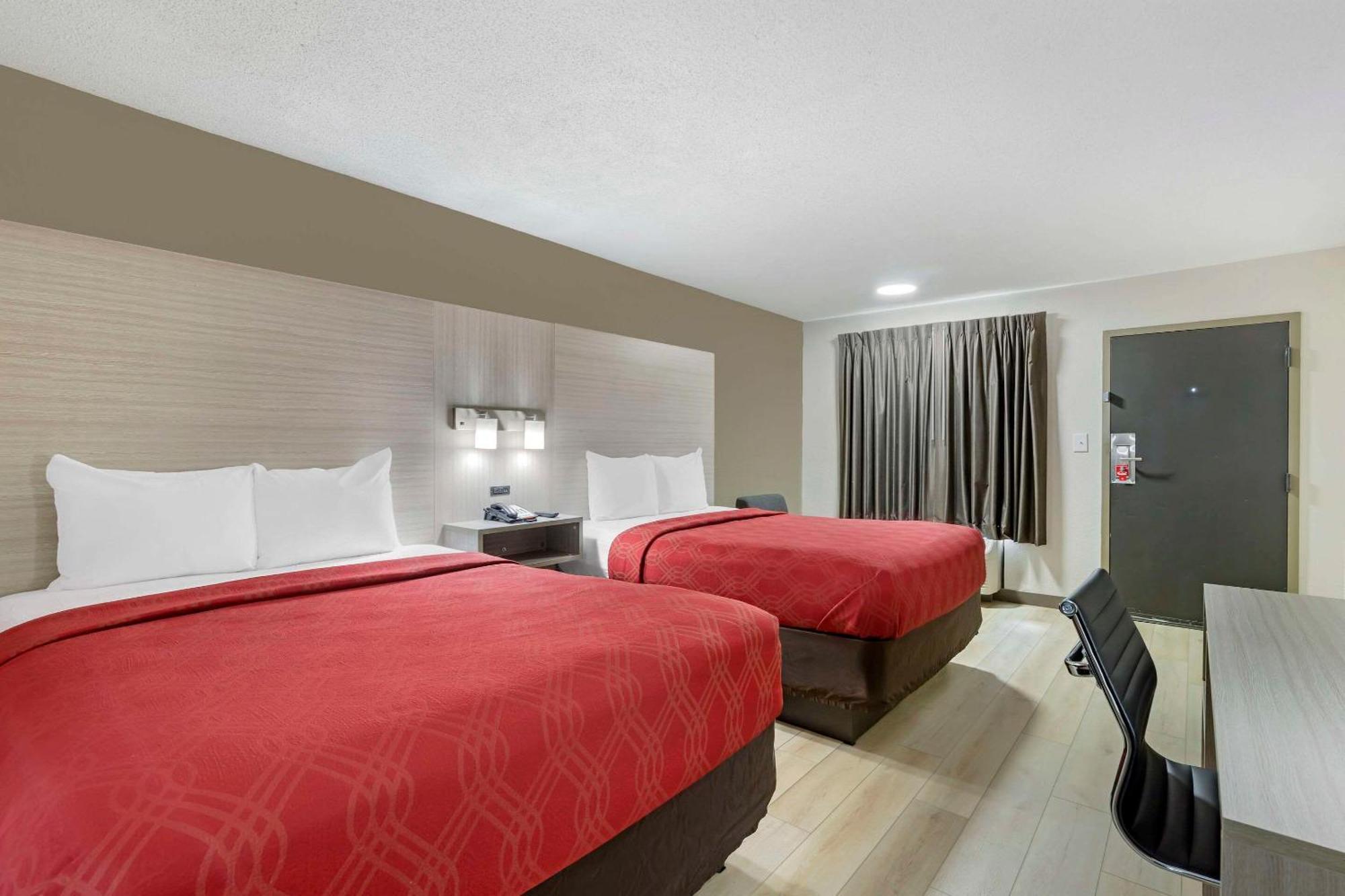 Econo Lodge Augusta, Downtown Экстерьер фото